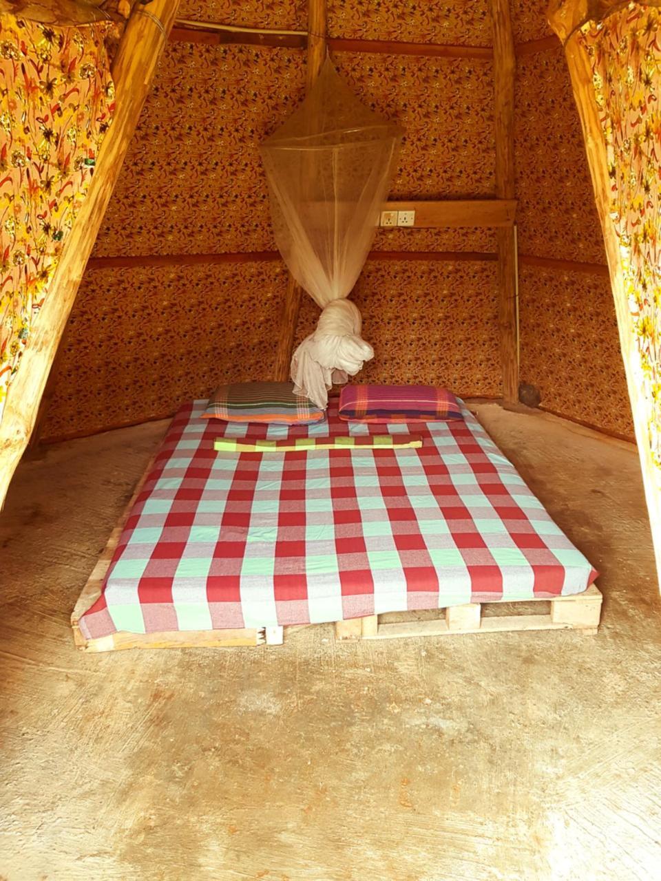 "Camp Kush" By Hostel Unawatuna Exterior foto