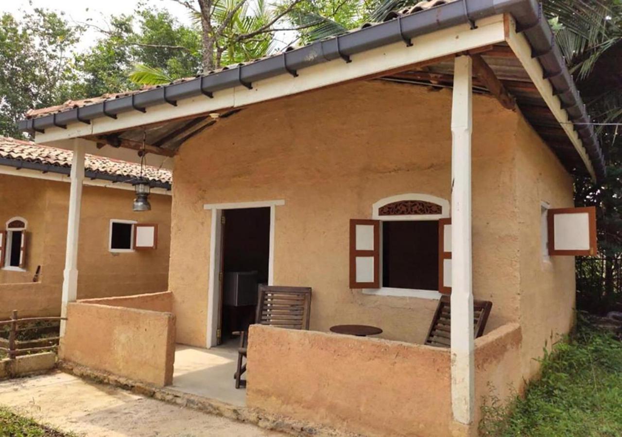 "Camp Kush" By Hostel Unawatuna Exterior foto